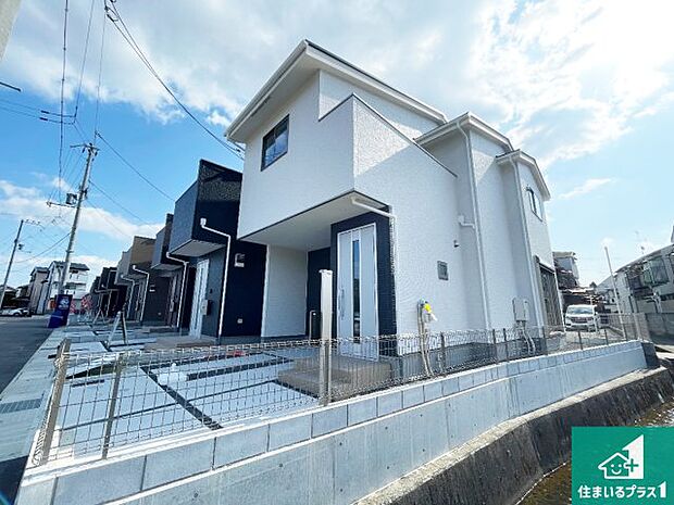 【外観】お客様に長く安心して住んでいだだける事にこだわった家づくり!住んでからのアフターサービスにもしっかりと取り組んでいます!