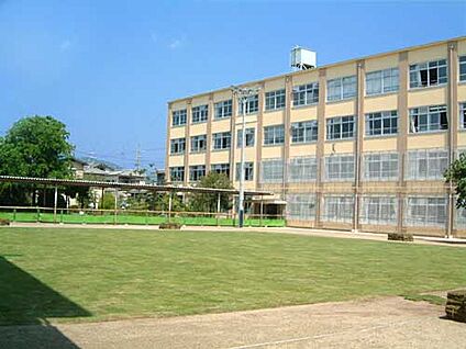 京都市立嵯峨野小学校 徒歩880m