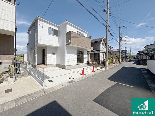 【外観】安心の10年保証！外観を美しく保ち、雨水で汚れを落とします！気になることがありましたら、お気軽にお問い合わせください！