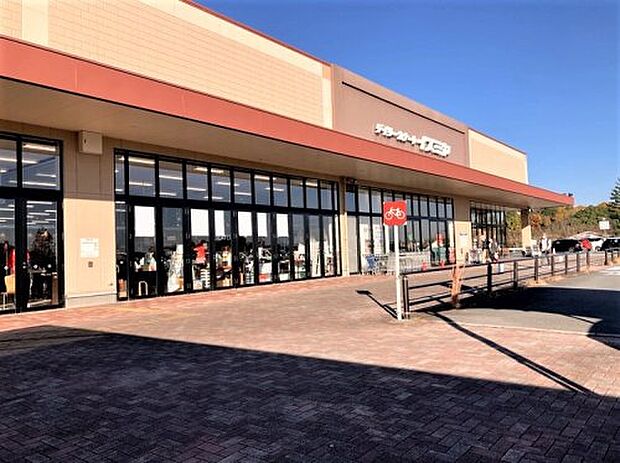 イズミヤ 桂坂店