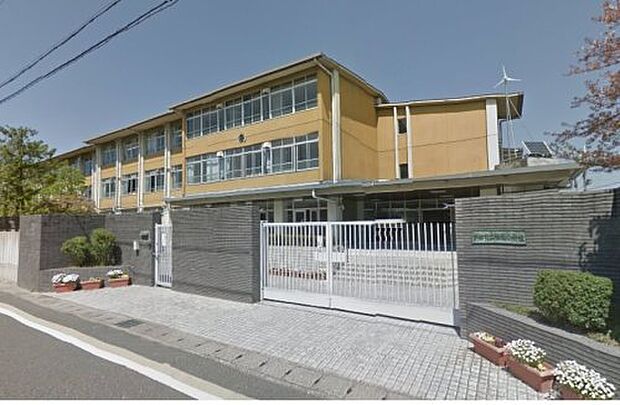 京都市立桂徳小学校
