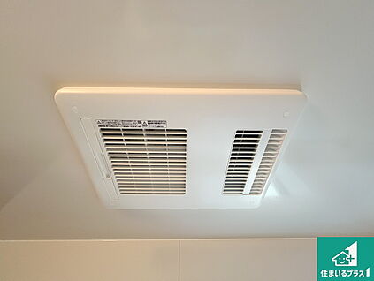 浴室暖房乾燥機