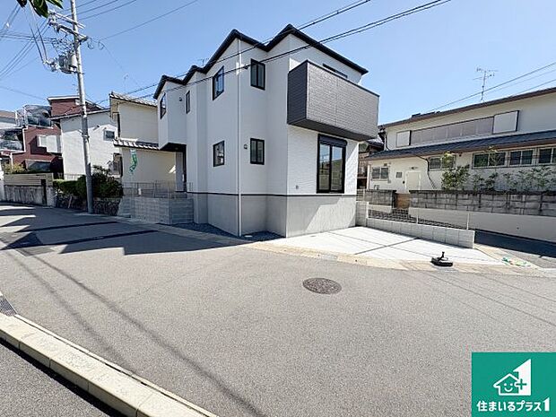 【外観】安心の10年保証！外観を美しく保ち、雨水で汚れを落とします！気になることがありましたら、お気軽にお問い合わせください！