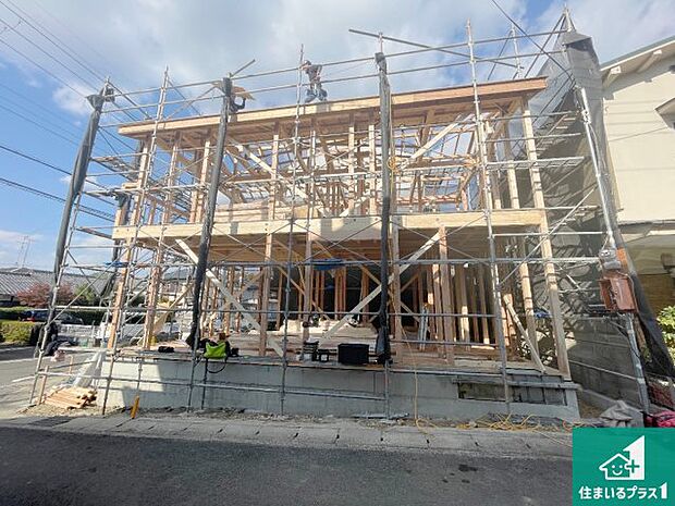 【外観】現在建築中！落ち着いた街並みで新生活を始めることが出来そう！周辺の物件も併せてご紹介させて頂きます！