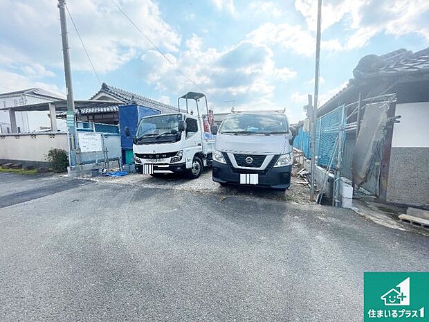 【外観】周辺は落ち着いた街並みの住宅地!子育てがしやすい住環境です!まだ未完成ですが、現地でしかわからない事もございます。是非一度ご覧ください。