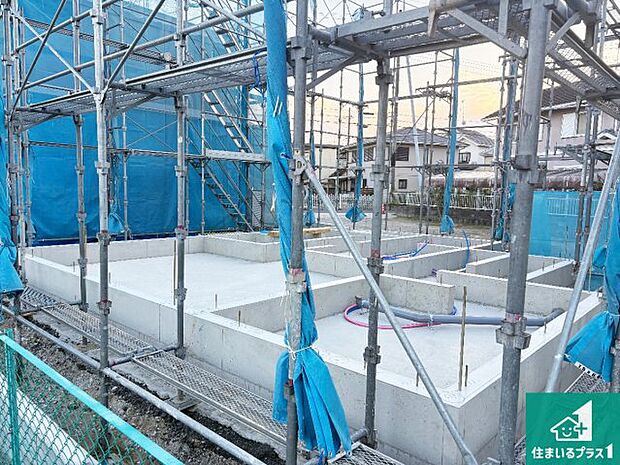 【外観】周辺は落ち着いた街並みの住宅地！子育てがしやすい住環境です！まだ未完成ですが、現地でしかわからない事もございます。是非一度ご覧ください。