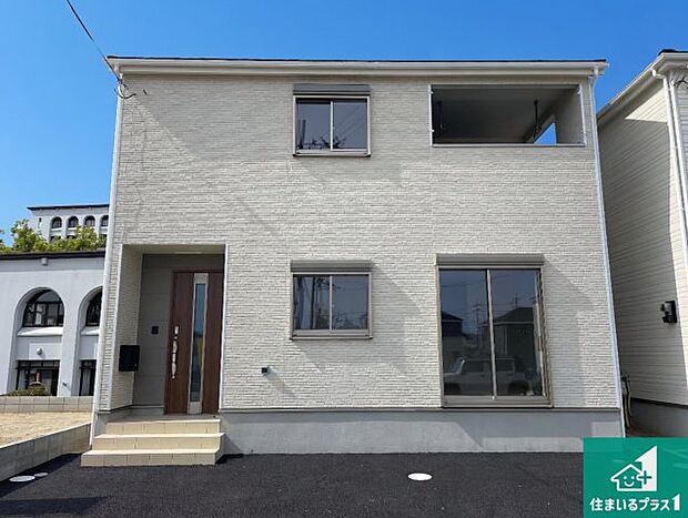 【外観】お客様に長く安心して住んでいだだける事にこだわった家づくり!住んでからのアフターサービスにもしっかりと取り組んでいます!