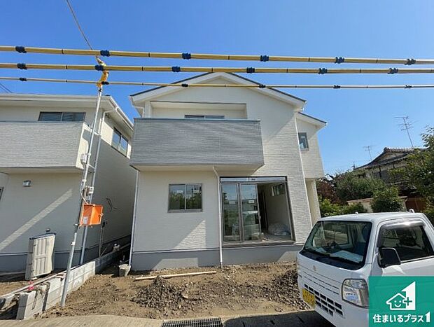 【外観】現在建築中!落ち着いた街並みで新生活を始めることが出来そう!周辺の物件も併せてご紹介させて頂きます!