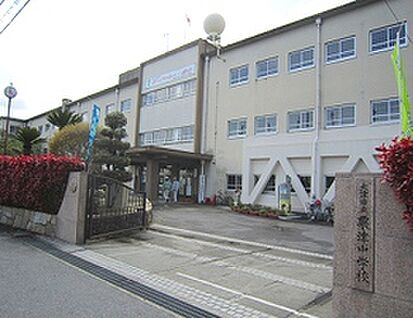 大津市立粟津中学校 徒歩968m