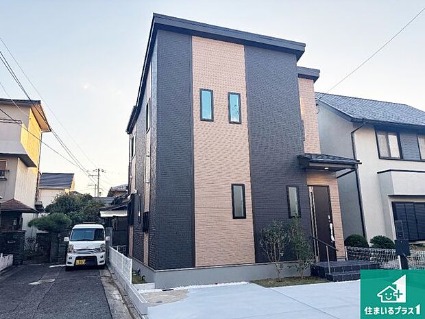 安心の10年保証！外観を美しく保ち、雨水で汚れを落とします！気になることがありましたら、お気軽にお問い合わせください！