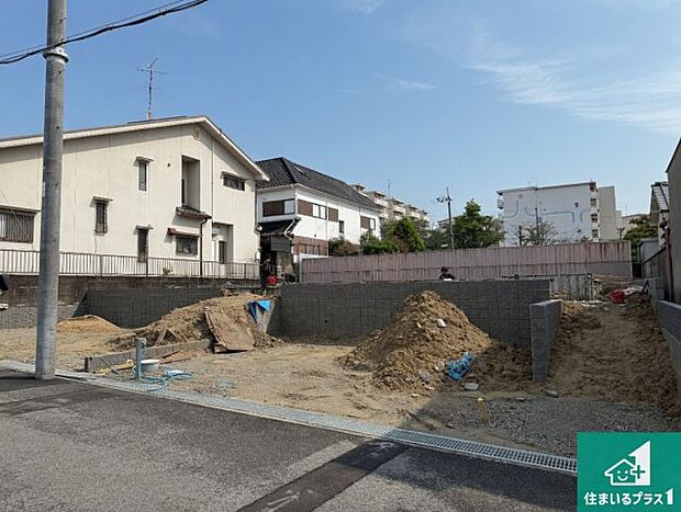 現在建築中!落ち着いた街並みで新生活を始めることが出来そう!周辺の物件も併せてご紹介させて頂きます!