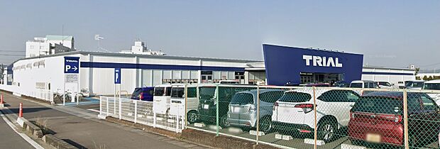 スーパーセンタートライアル岩出店