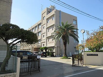 堺市立泉ケ丘東中学校 徒歩1600m