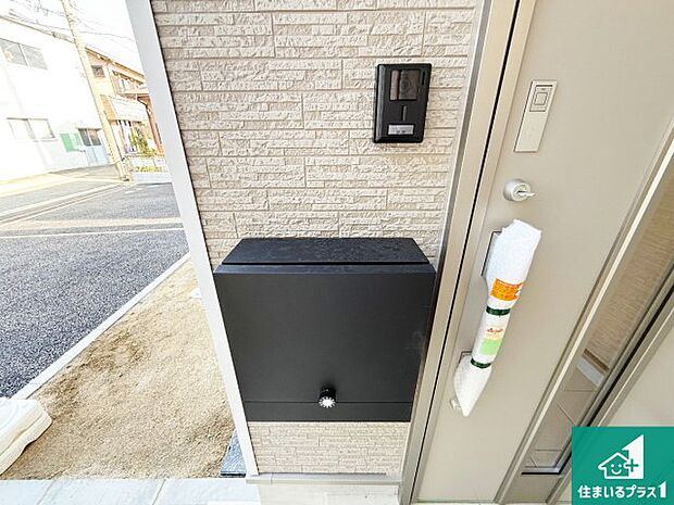 【外観】安心の10年保証!外観を美しく保ち、雨水で汚れを落とします!気になることがありましたら、お気軽にお問い合わせください!