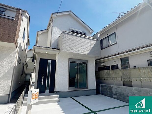 【外観】安心の10年保証！外観を美しく保ち、雨水で汚れを落とします！気になることがありましたら、お気軽にお問い合わせください！