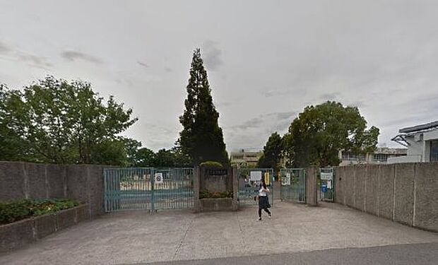 和泉市立富秋中学校