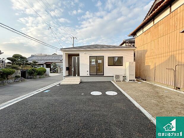 【外観】安心の10年保証!外観を美しく保ち、雨水で汚れを落とします!気になることがありましたら、お気軽にお問い合わせください!