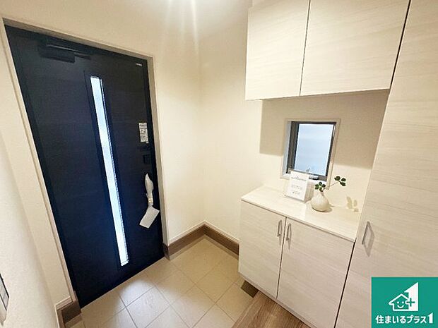 【外観】現在建築中!落ち着いた街並みで新生活を始めることが出来そう!周辺の物件も併せてご紹介させて頂きます!