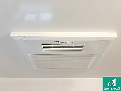 浴室暖房乾燥機