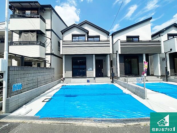 【外観】安心の10年保証!外観を美しく保ち、雨水で汚れを落とします!気になることがありましたら、お気軽にお問い合わせください!