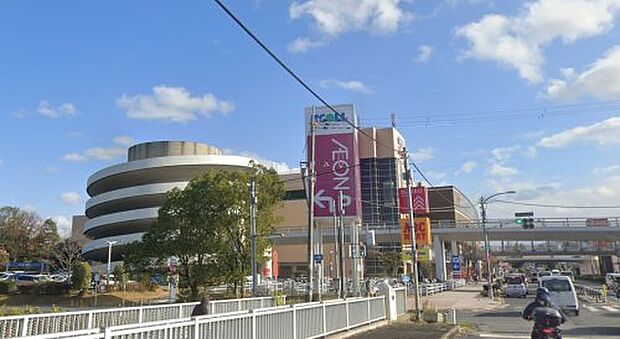 イオンスタイル金剛東店
