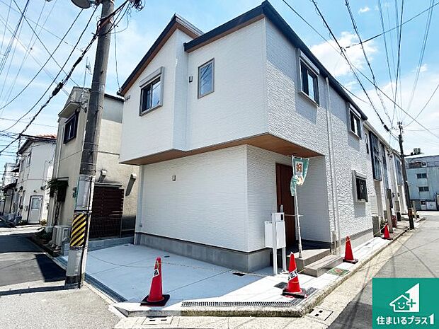 【外観】安心の10年保証!外観を美しく保ち、雨水で汚れを落とします!気になることがありましたら、お気軽にお問い合わせください!