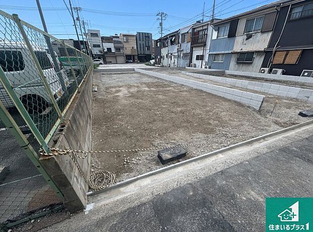 【外観】現在建築中!落ち着いた街並みで新生活を始めることが出来そう!周辺の物件も併せてご紹介させて頂きます!