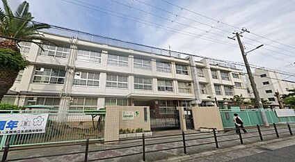 大阪市立矢田西小学校 徒歩450m