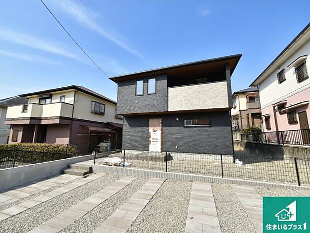 安心の10年保証！外観を美しく保ち、雨水で汚れを落とします！気になることがありましたら、お気軽にお問い合わせください！