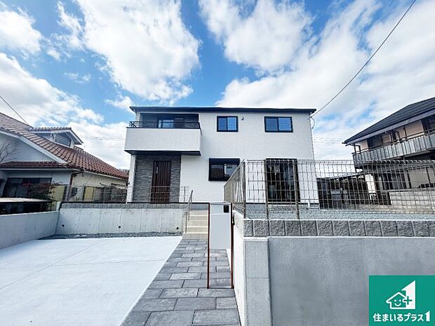 安心の10年保証！外観を美しく保ち、雨水で汚れを落とします！気になることがありましたら、お気軽にお問い合わせください！