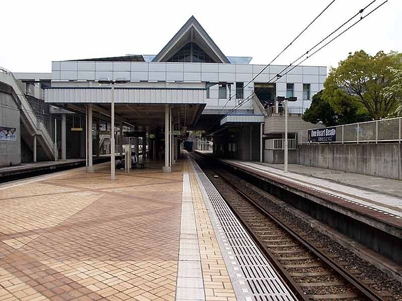 【車・交通】神戸地下鉄 西神延伸線　総合運動公園