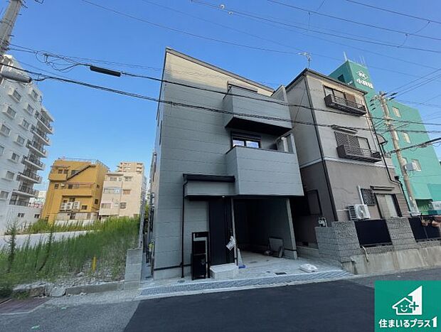【外観】安心の10年保証!外観を美しく保ち、雨水で汚れを落とします!気になることがありましたら、お気軽にお問い合わせください!