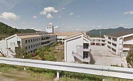 神戸市立大原中学校 徒歩1372m