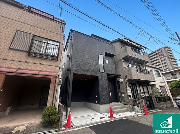 【外観】安心の10年保証!外観を美しく保ち、雨水で汚れを落とします!気になることがありましたら、お気軽にお問い合わせください!