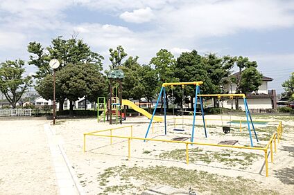 大峯公園 約350～370ｍ(徒歩5分)