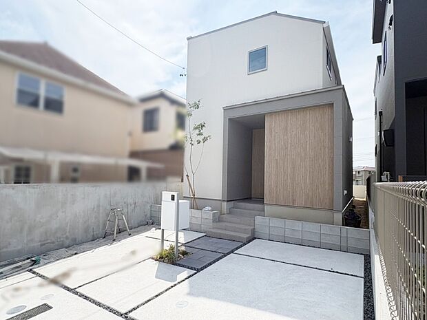 【■Photo/3号地外観■】当日のご案内も承っております!まずは見るだけ・サクッと10分見学も大歓迎です!お気軽にお問い合わせください♪
