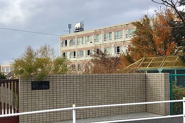 戸笠小学校