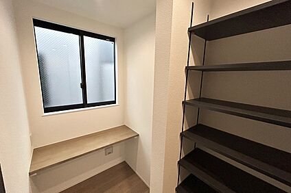 【1号地：書斎】