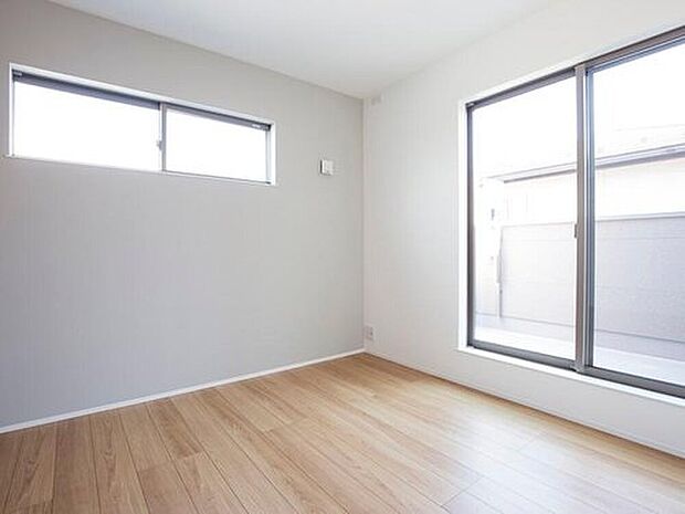 【2階主寝室】将来間仕切り可能な洋室