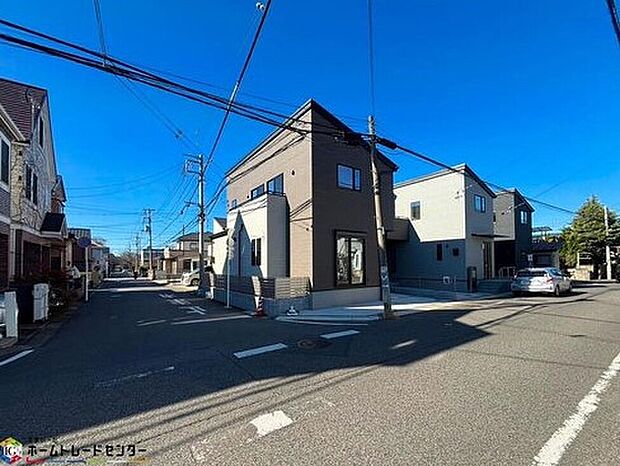 【飯田グループ唯一の販売会社】
平日・土日祝日やお仕事帰りなどお客様のご都合に合わせて、営業スタッフが誠心誠意真心込めて御対応します♪詳しくは047-774-8883までお気軽にお問い合わせください♪