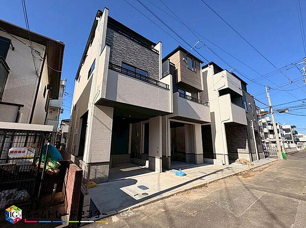 この風景が暮らしの一部に。毎日がイキイキと笑顔溢れる暮らしの始まりです♪ぜひ一度この見晴らしを体感してみませんか♪ご都合の良い時 自由に外観ご覧になれます。ご内見ご希望の際はぜひお気軽にご連絡下さい♪