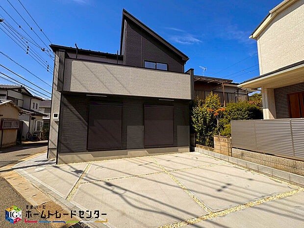 良好な住環境が守られてきたこの街に、新築戸建てが誕生致しました。穏やかな空気の流れる落ち着いた住環境です。ぜひ、現地へ足をお運びいただき実際の環境・陽当たりをご確認下さいませ♪