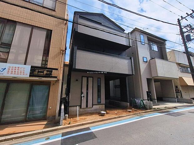 この風景が暮らしの一部に。毎日がイキイキと笑顔溢れる暮らしの始まりです♪ぜひ一度この見晴らしを体感してみませんか♪ご都合の良い時　自由に外観ご覧になれます。ご内見ご希望の際はぜひお気軽にご連絡下さい♪