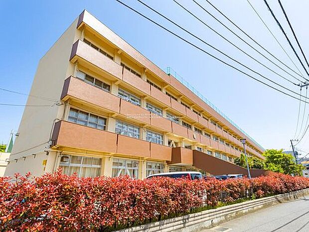 船橋市立海神小学校(約450m)