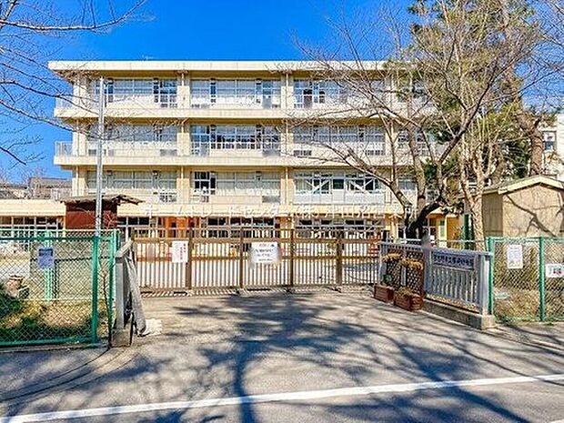 習志野市立藤崎こども園(約460m)