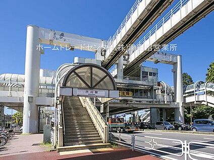 千葉都市モノレール「穴川」駅 400m(徒歩5分)