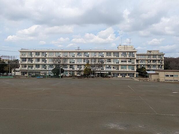 千葉市立緑が丘中学校(約1,200m)