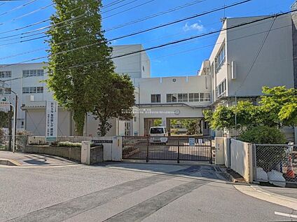 習志野市立屋敷小学校 350m(徒歩5分)