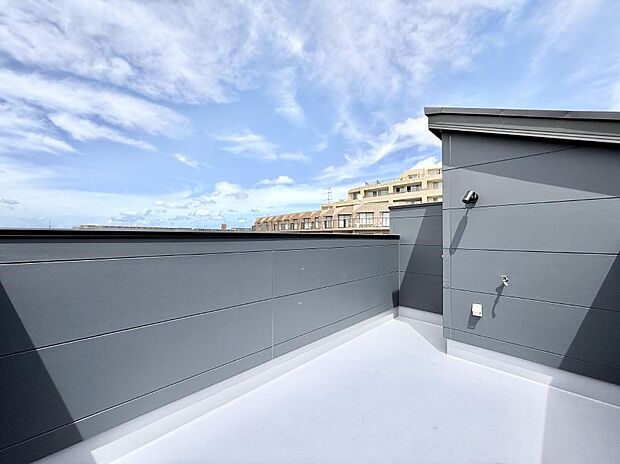 ■ 朝のコーヒーや夜の星空を楽しむ、癒しの場所