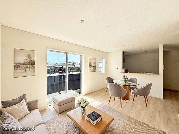 ■くつろぎと笑顔が集まる、心温まるリビング